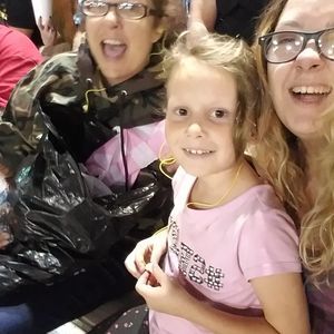 Meet your Posher, Kassie